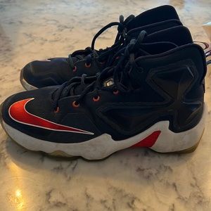 Boys Size 6 1/2 Lebron  13 Nike Shoes Red, White and Navy Blue